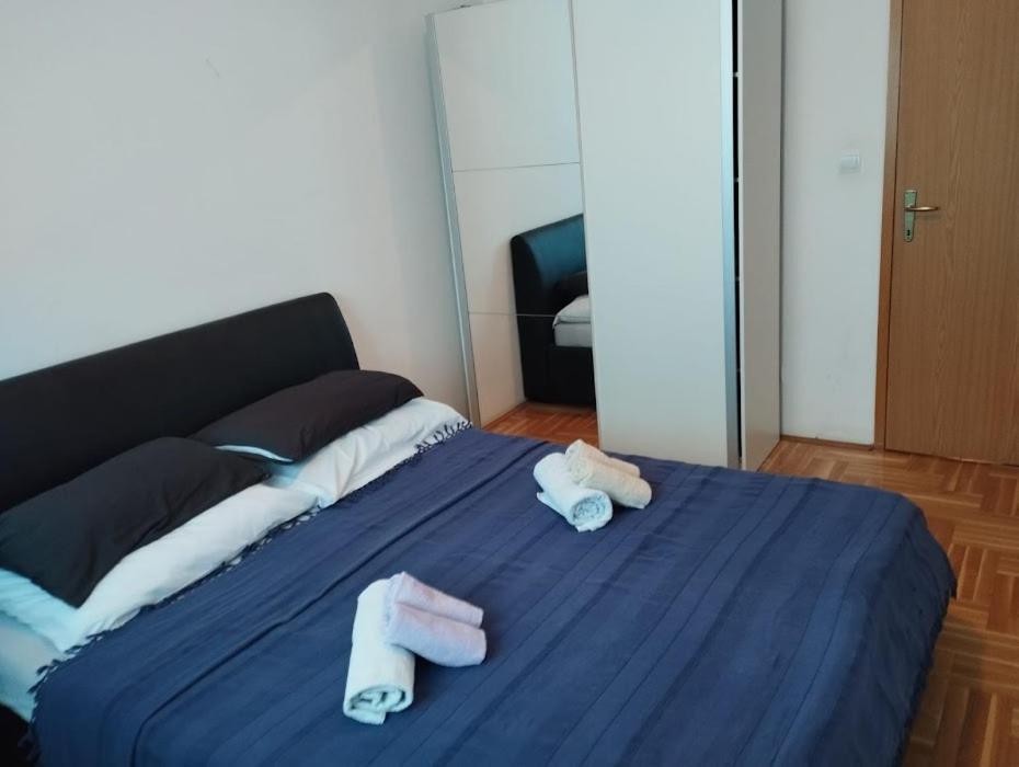 Deep Blue Apartment Τρογκίρ Εξωτερικό φωτογραφία