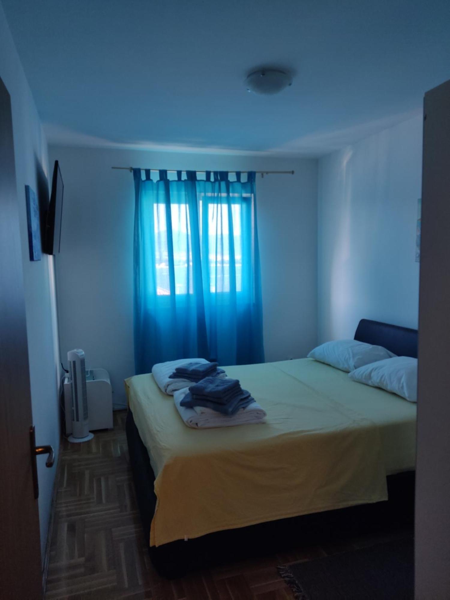 Deep Blue Apartment Τρογκίρ Εξωτερικό φωτογραφία